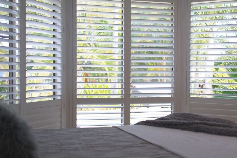 Shutter Reattachment in Olathe, KS
